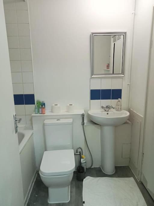 Fantastic Flat In Great Location *